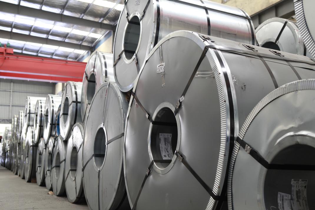 Oriented silicon steel